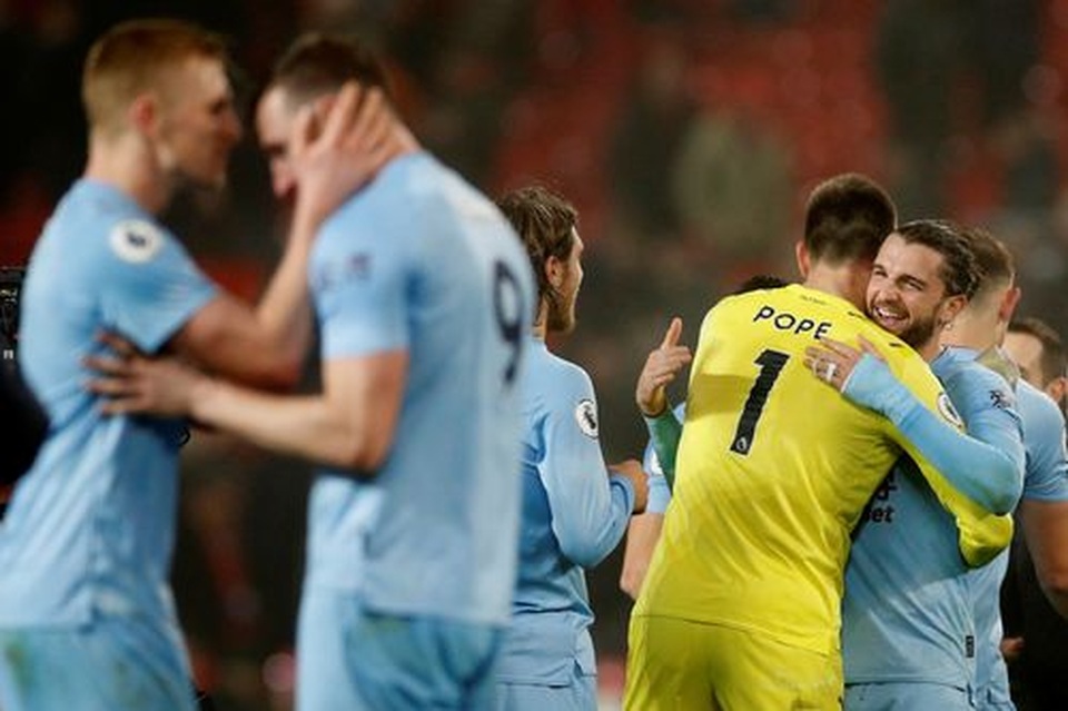 Những khoảnh khắc gây thất vọng của Man Utd trước Burnley trên sân nhà - 16 Những khoảnh khắc gây thất vọng của Man Utd trước Burnley trên sân nhà - 16