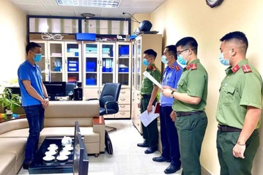 Bắt 2 cán bộ Trung tâm Quản lý cửa khẩu Đồng Đăng