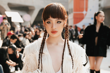 Mẫu nhí Bảo Hà diện thiết kế của Công Trí tỏa sáng tại Seoul Fashion Week