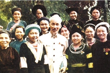Thực hiện bình đẳng giới theo chỉ dẫn của Chủ tịch Hồ Chí Minh