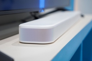 Đánh giá JBL Bar 500MK2: Thiết kế gọn, kết nối đa dạng nhưng còn hạn chế - 3 Đánh giá JBL Bar 500MK2: Thiết kế gọn, kết nối đa dạng nhưng còn hạn chế - 3