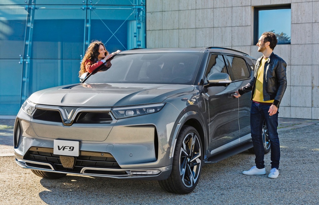Vinfast nhận hơn 2.500 đơn bán hàng xe VF 8 và VF 9 cho Autonomy - 1 Vinfast nhận hơn 2.500 đơn bán hàng xe VF 8 và VF 9 cho Autonomy - 1