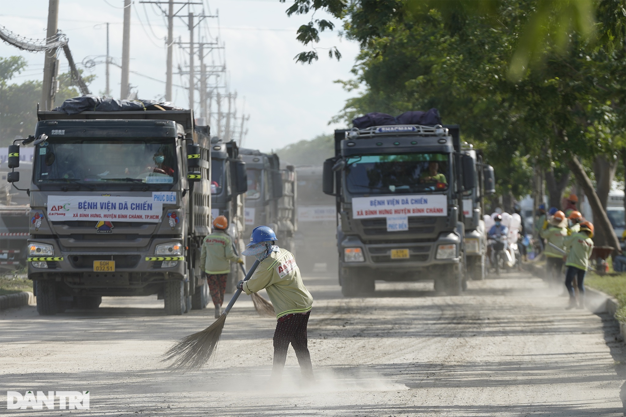 TPHCM thần tốc xây dựng bệnh viện dã chiến trên đầm lầy rộng 5 héc-ta - 10 TPHCM thần tốc xây dựng bệnh viện dã chiến trên đầm lầy rộng 5 héc-ta - 10