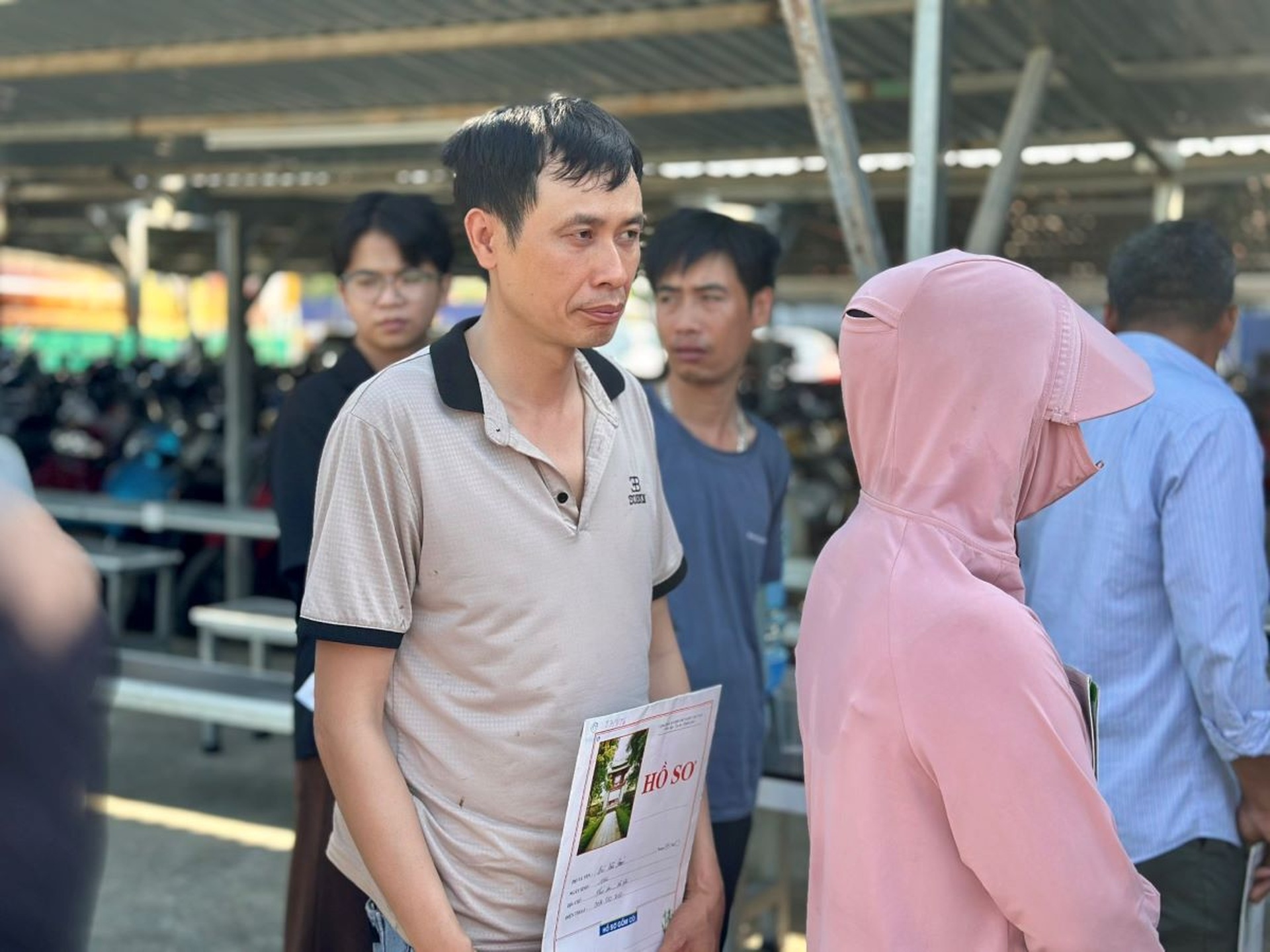 Không khí ngày tuyển dụng lao động cho dự án Khu đô thị Thể thao Quốc tế Hà Nội - 3
