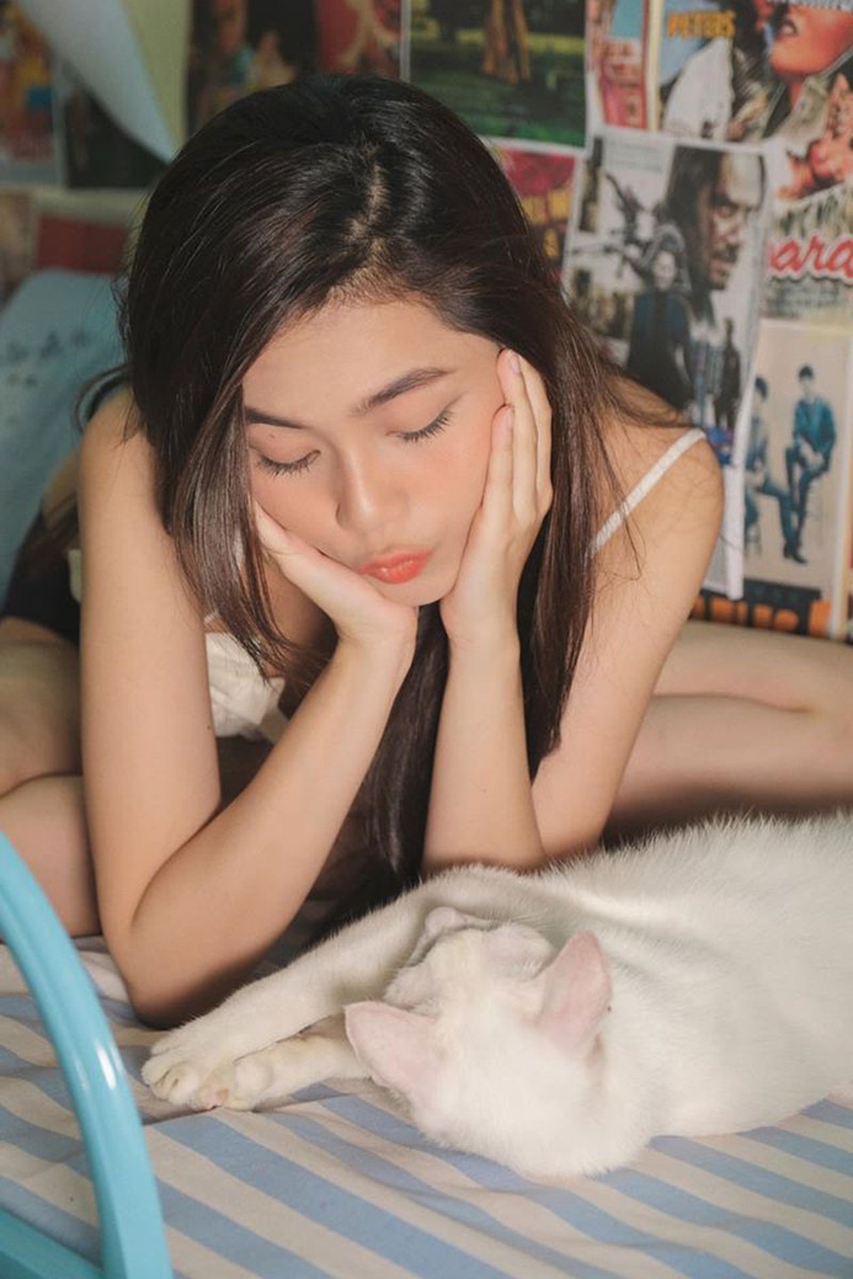 Nữ sinh Sài Gòn với loạt ảnh gợi cảm bên biển - 9 Nữ sinh Sài Gòn với loạt ảnh gợi cảm bên biển - 9