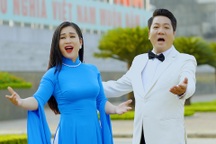 NSND Quốc Hưng hát ca khúc về Bác Hồ cùng Đào Tố Loan