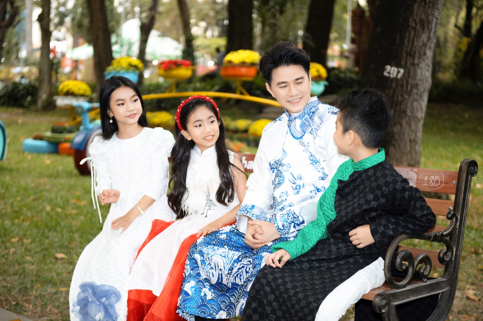 Tết đến, Vũ Mạnh Cường muốn làm bố đơn thân - 4 Tết đến, Vũ Mạnh Cường muốn làm bố đơn thân - 4