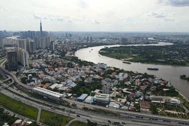 Chính quyền đô thị tại TPHCM: Thành bại do người đứng đầu