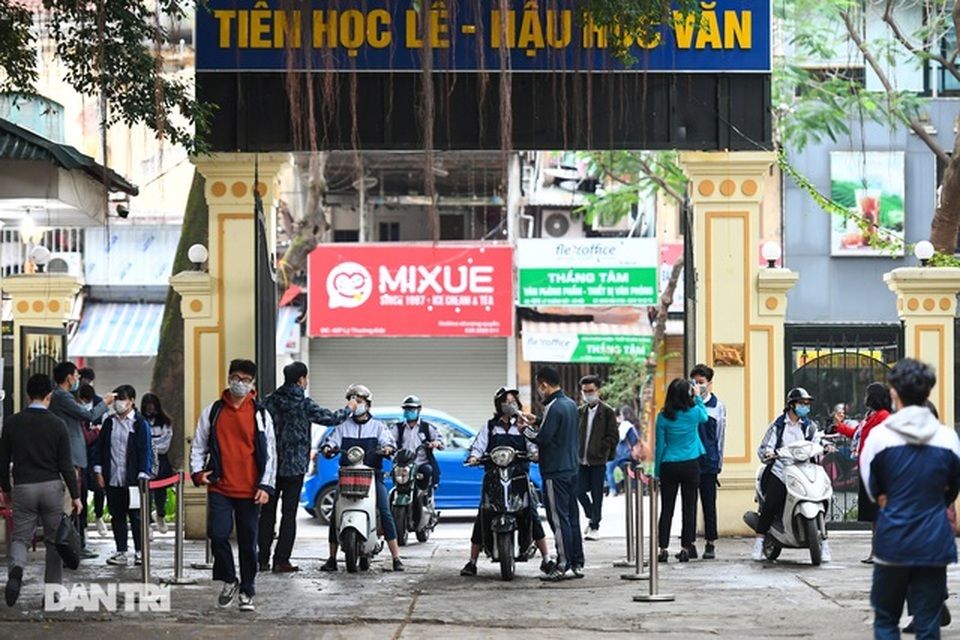 Hải Dương: Học sinh một số khu vực tiếp tục nghỉ học để phòng chống dịch - 1 Hải Dương: Học sinh một số khu vực tiếp tục nghỉ học để phòng chống dịch - 1