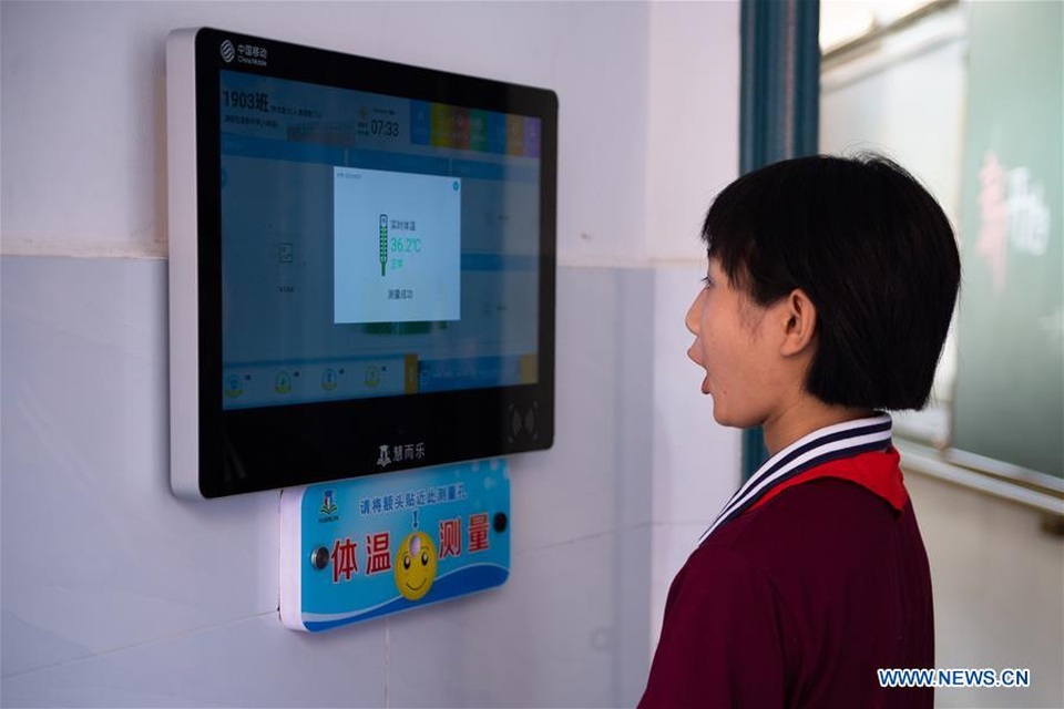Trung Quốc bắt đầu năm học mới với những biện pháp phòng dịch nghiêm ngặt - 2 Trung Quốc bắt đầu năm học mới với những biện pháp phòng dịch nghiêm ngặt - 2