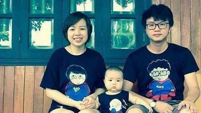 Gia đình hạnh phúc nhà bé Sâu.