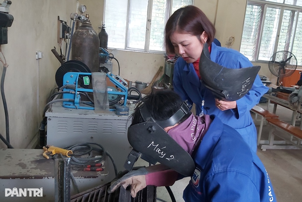 Gần 50.000 cơ hội học nghề chờ đón học sinh - 1 Gần 50.000 cơ hội học nghề chờ đón học sinh - 1