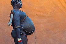 Lễ hội khoe… bụng bự ở châu Phi