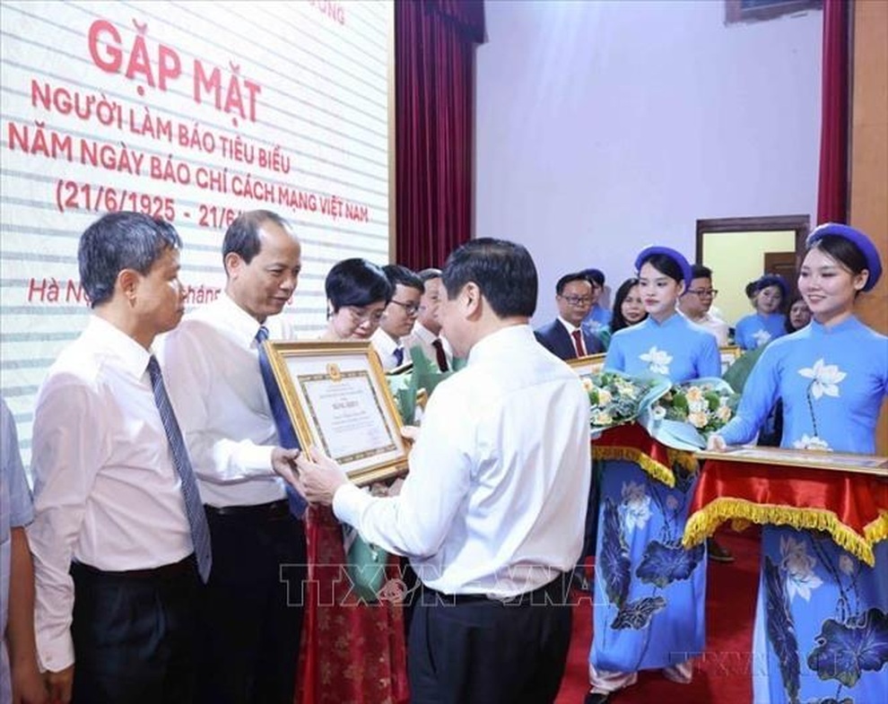 95 năm truyền thống ngành Tuyên giáo của Đảng: Phát huy vai trò đi trước mở đường - 14 95 năm truyền thống ngành Tuyên giáo của Đảng: Phát huy vai trò đi trước mở đường - 14