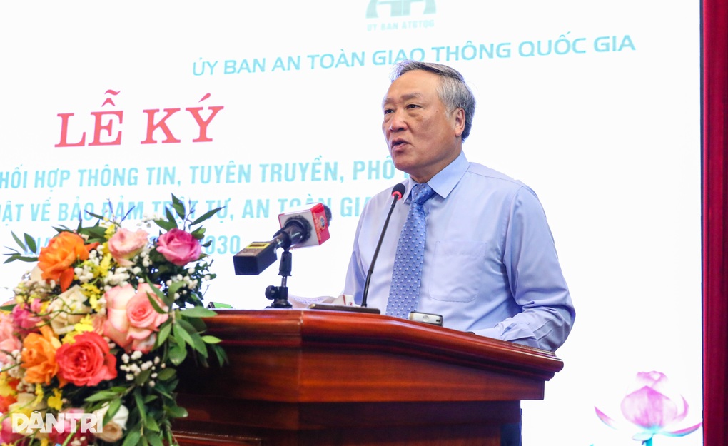 Phó Thủ tướng nêu giải pháp giảm thiểu tai nạn giao thông một cách bền vững - 3 Phó Thủ tướng nêu giải pháp giảm thiểu tai nạn giao thông một cách bền vững - 3