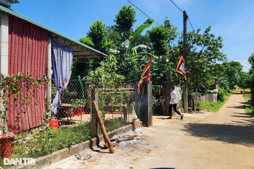 Vụ án mạng rúng động Quảng Trị: Nghi phạm sống khép kín, vợ con bỏ đi - 1 Vụ án mạng rúng động Quảng Trị: Nghi phạm sống khép kín, vợ con bỏ đi