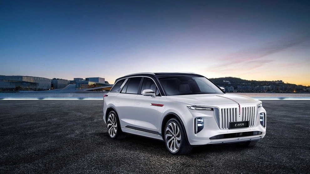 Rolls-Royce Trung Quốc bắt đầu chinh phục thị trường xe điện châu Âu - 4 Rolls-Royce Trung Quốc bắt đầu chinh phục thị trường xe điện châu Âu - 4