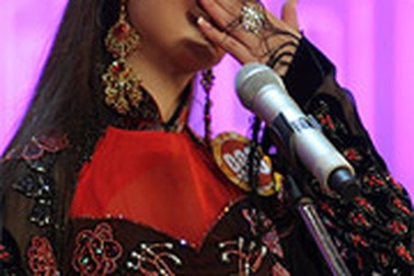 Khoảnh khắc khó quên trong đêm đăng quang