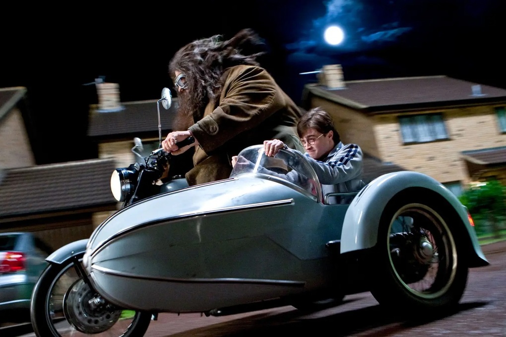 Nam diễn viên bác Hagrid trong seri phim Harry Potter qua đời - 2 Nam diễn viên bác Hagrid trong seri phim Harry Potter qua đời - 2