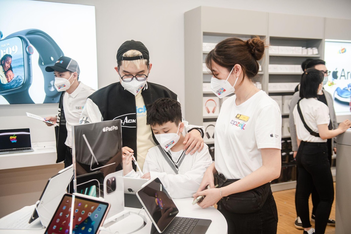 TopZone trở thành đại lý ủy quyền quy mô lớn nhất của Apple tại Việt Nam - 3 TopZone trở thành đại lý ủy quyền quy mô lớn nhất của Apple tại Việt Nam - 3