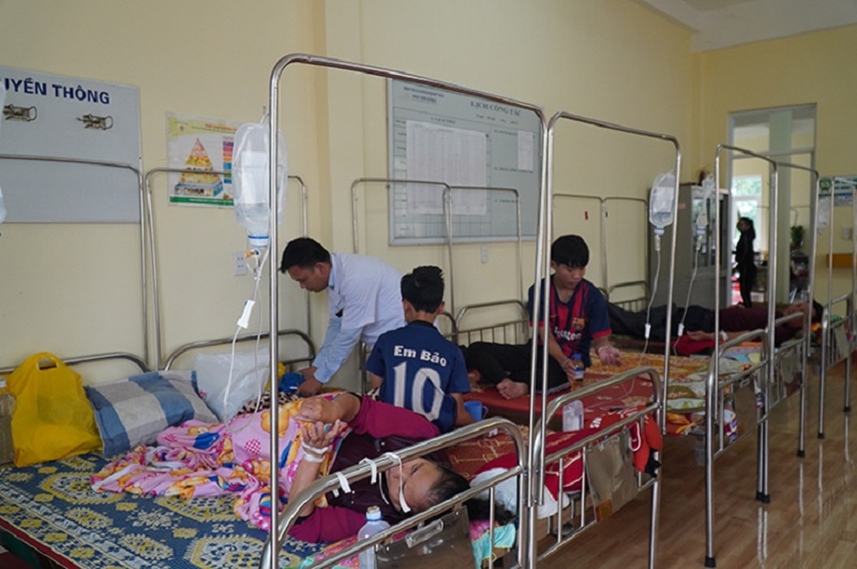 Quảng Bình: Các trường học vật lộn chống dịch sốt xuất huyết - 1 Quảng Bình: Các trường học vật lộn chống dịch sốt xuất huyết - 1