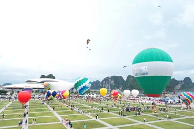 Quảng Ninh thu hơn 1.000 tỷ đồng từ du lịch dịp nghỉ lễ 2/9