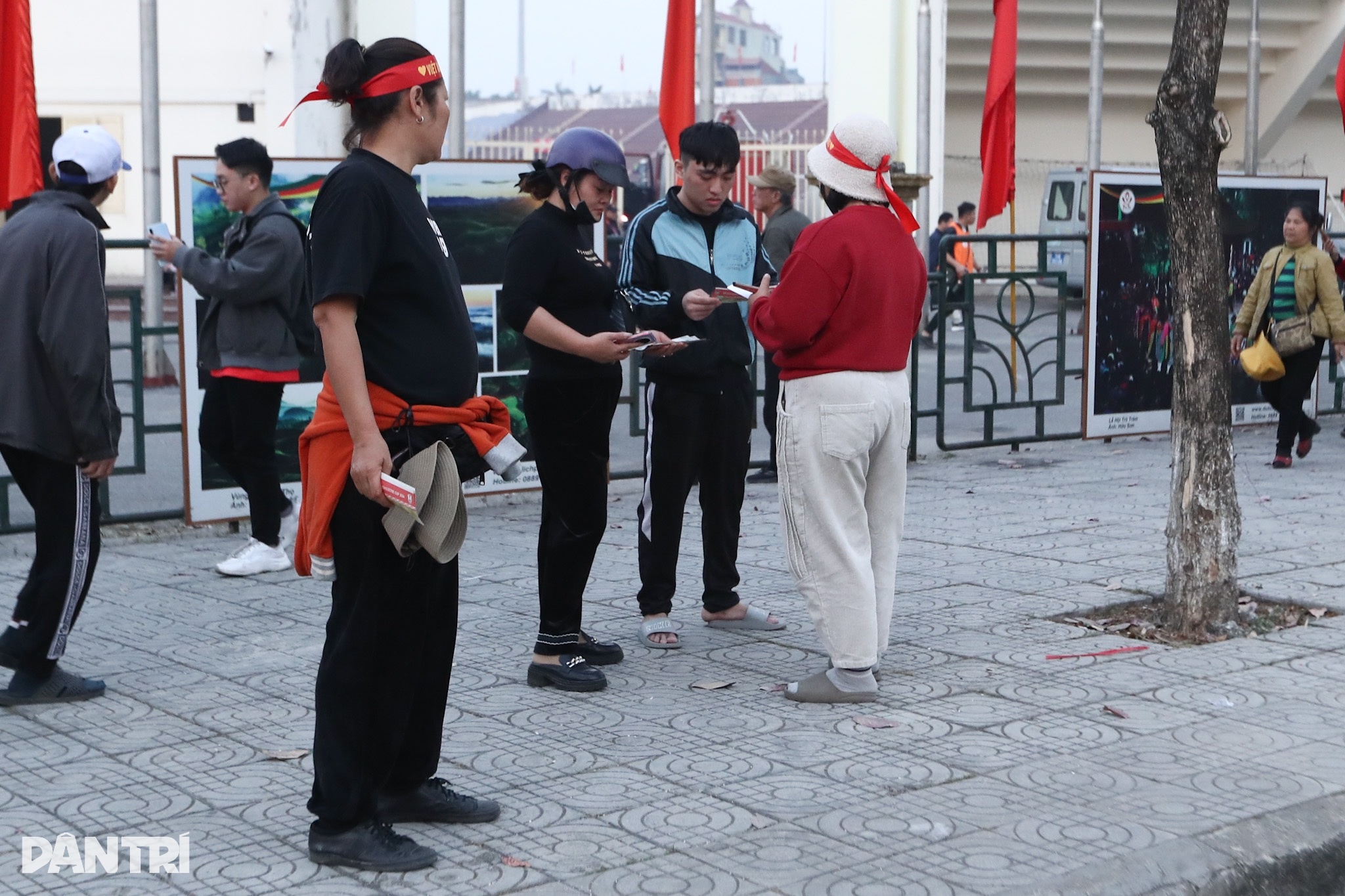 z6190386251583_ad81b7f3f4f77c4667b158d6b02eb83e.jpg z6190386251583_ad81b7f3f4f77c4667b158d6b02eb83e.jpg