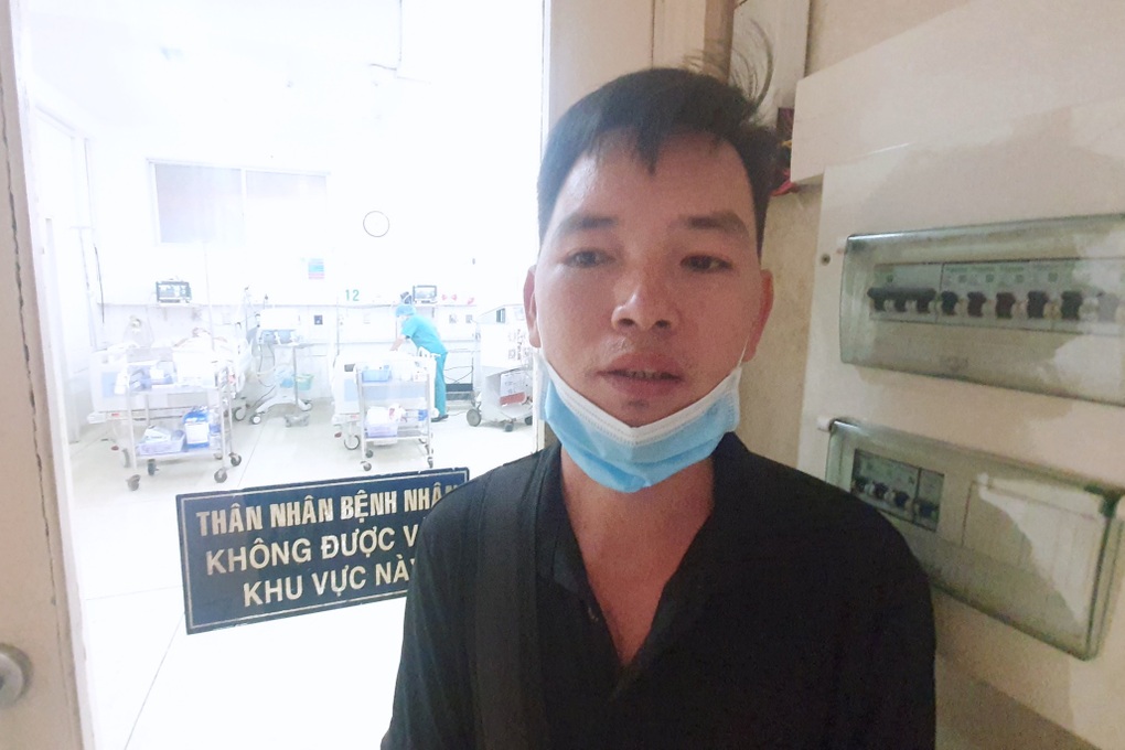 Mẹ trẻ bỗng co giật lâm nguy, chồng đau đớn tìm tiền thay máu cứu vợ - 4 Mẹ trẻ bỗng co giật lâm nguy, chồng đau đớn tìm tiền thay máu cứu vợ - 4