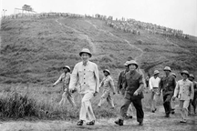 Hồ Chí Minh - Người dẫn đường của Cách mạng Việt Nam