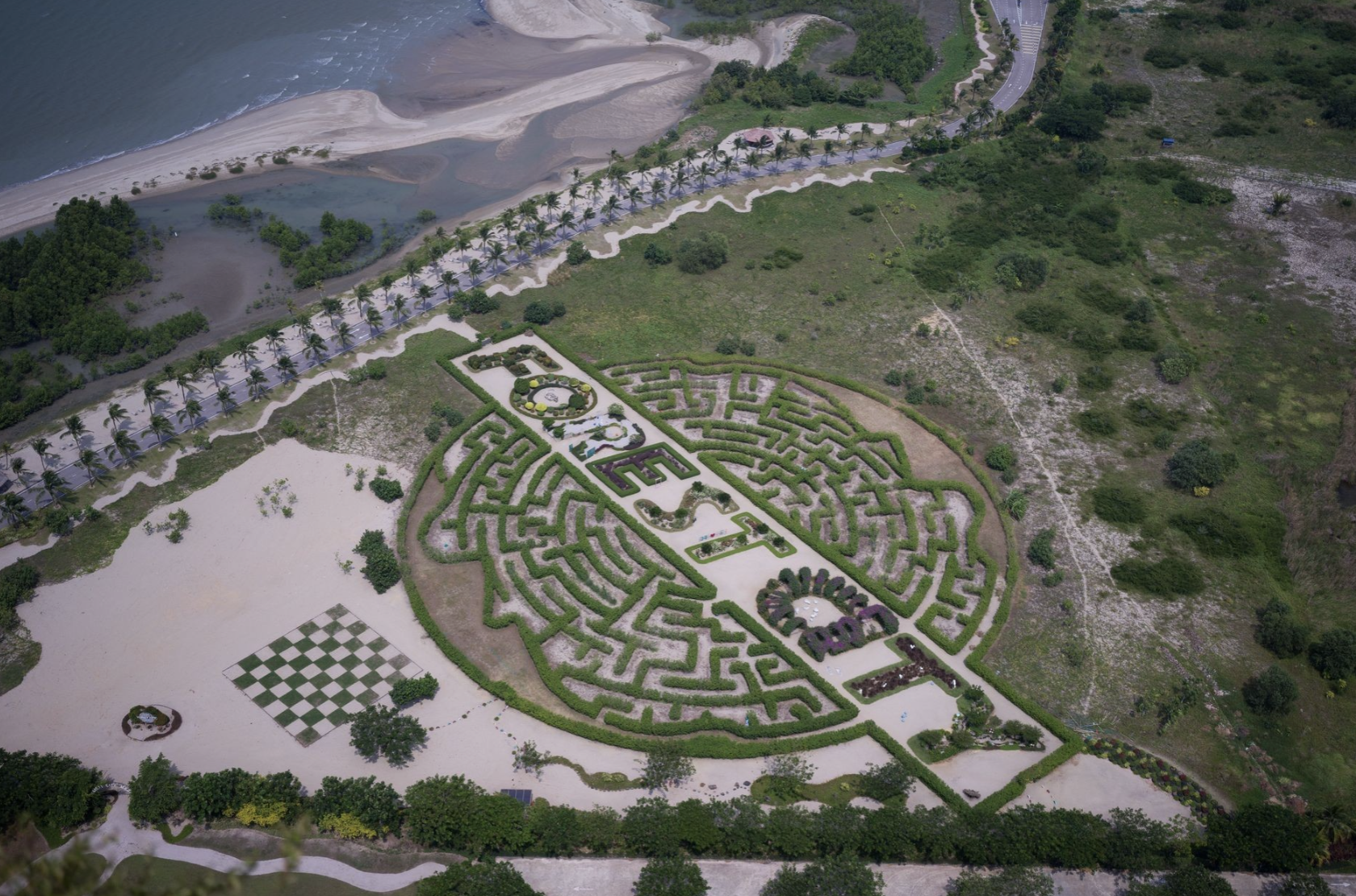 A cidade fantasma de Country Garden, na Malásia, reviveu repentinamente - 1 Thành phố ma của Country Garden ở Malaysia bất ngờ hồi sinh - 1