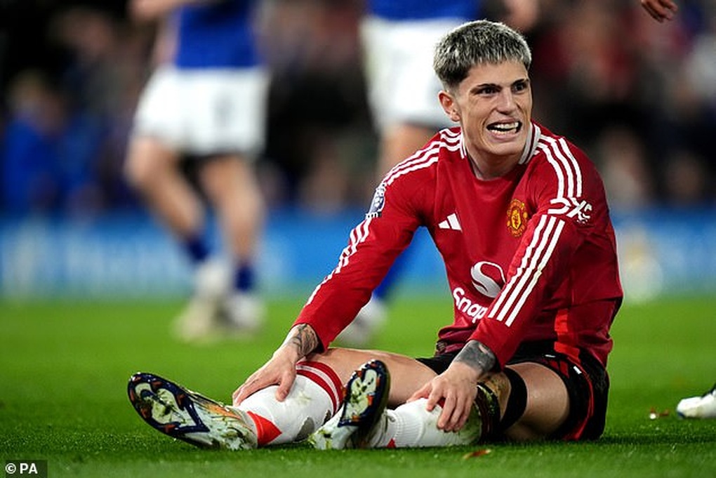 マンUはガルナチョを安価で売却しようとしている - 1 Man Utd sắp bán Garnacho với mức giá rẻ bèo - 1