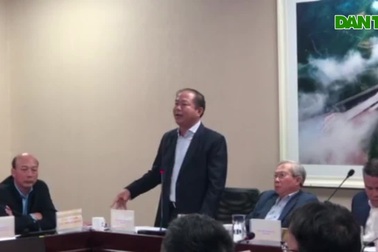 Đường sắt đối diện nguy cơ phải dừng chạy tàu vì vướng mắc cơ chế