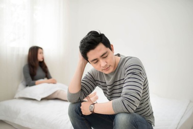 Họ hàng mời đám cưới, vợ tôi nhất quyết không đi vì "mời tận 3 lần"