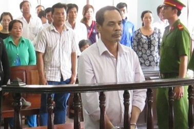 Kẻ giết vợ sắp cưới bị tuyên án tử