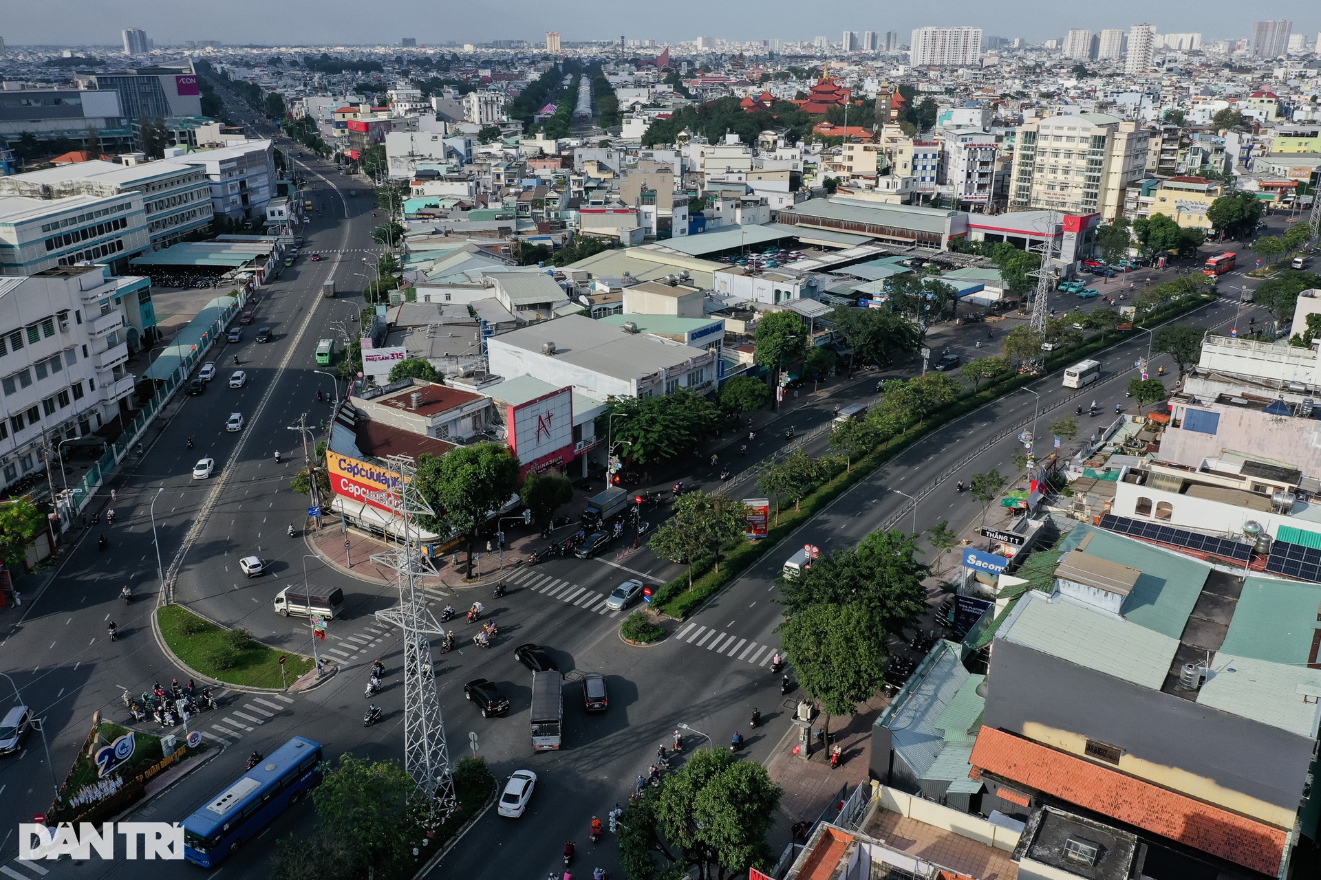 Điểm mặt 7 điểm đen tai nạn giao thông ở TPHCM - 7 Điểm mặt 7 điểm đen tai nạn giao thông ở TPHCM - 7