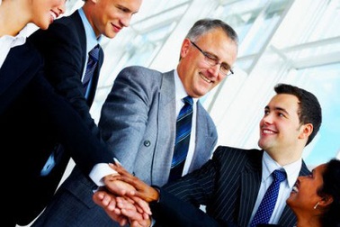 9 chiêu nâng cao tinh thần làm việc của nhân viên 