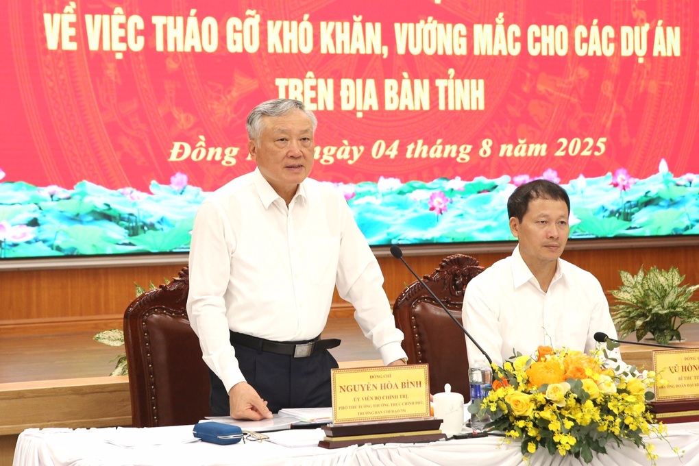 Phó Thủ tướng Nguyễn Hòa Bình chỉ đạo tháo gỡ vướng mắc dự án tại Đồng Nai - 1 Phó Thủ tướng Nguyễn Hòa Bình chỉ đạo tháo gỡ vướng mắc dự án tại Đồng Nai - 1