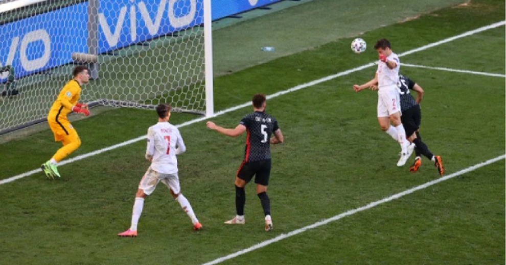 Đội hình tiêu biểu vòng 1/8 Euro 2020: Vinh danh kẻ nổi loạn - 3 Đội hình tiêu biểu vòng 1/8 Euro 2020: Vinh danh kẻ nổi loạn - 3