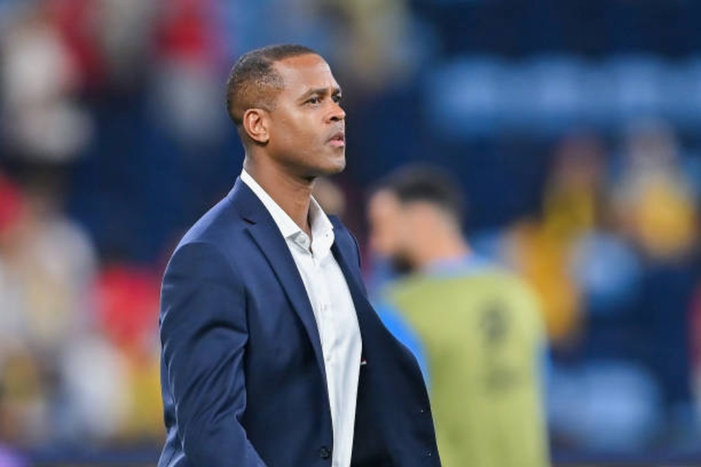 المدرب كلويفرت يدلي بتصريح قوي عن منافسي إندونيسيا - 2 HLV Kluivert tuyên bố đanh thép về các đối thủ của Indonesia - 2