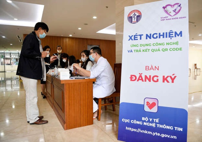 Nền tảng Việt Nam Khoẻ Mạnh - giải pháp xét nghiệm bằng công nghệ được triển khai tại toà nhà Quốc hội