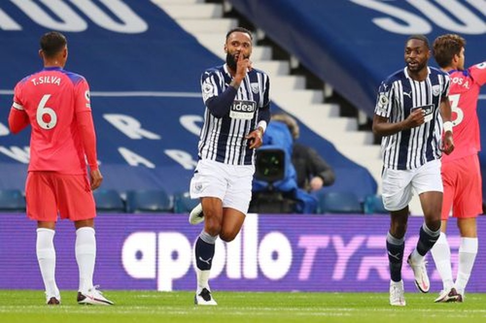 Sai lầm của trọng tài giúp Chelsea thoát thua West Brom - 9 Sai lầm của trọng tài giúp Chelsea thoát thua West Brom - 9