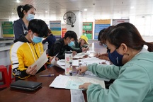 Bình Dương: Hơn 20.000 công nhân nhận trợ cấp thất nghiệp sau dịch Covid-19