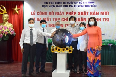 Ra mắt Tạp chí Lý luận chính trị và Truyền thông điện tử