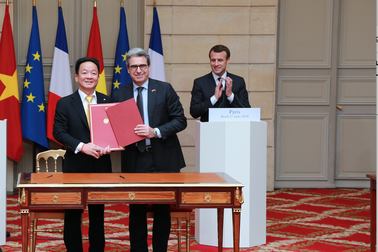 Tập đoàn T&T ký biên bản hợp tác với Tập đoàn Bouygues (Pháp)