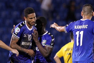 Cầu thủ B.Bình Dương lại lập siêu phẩm tại AFC Cup