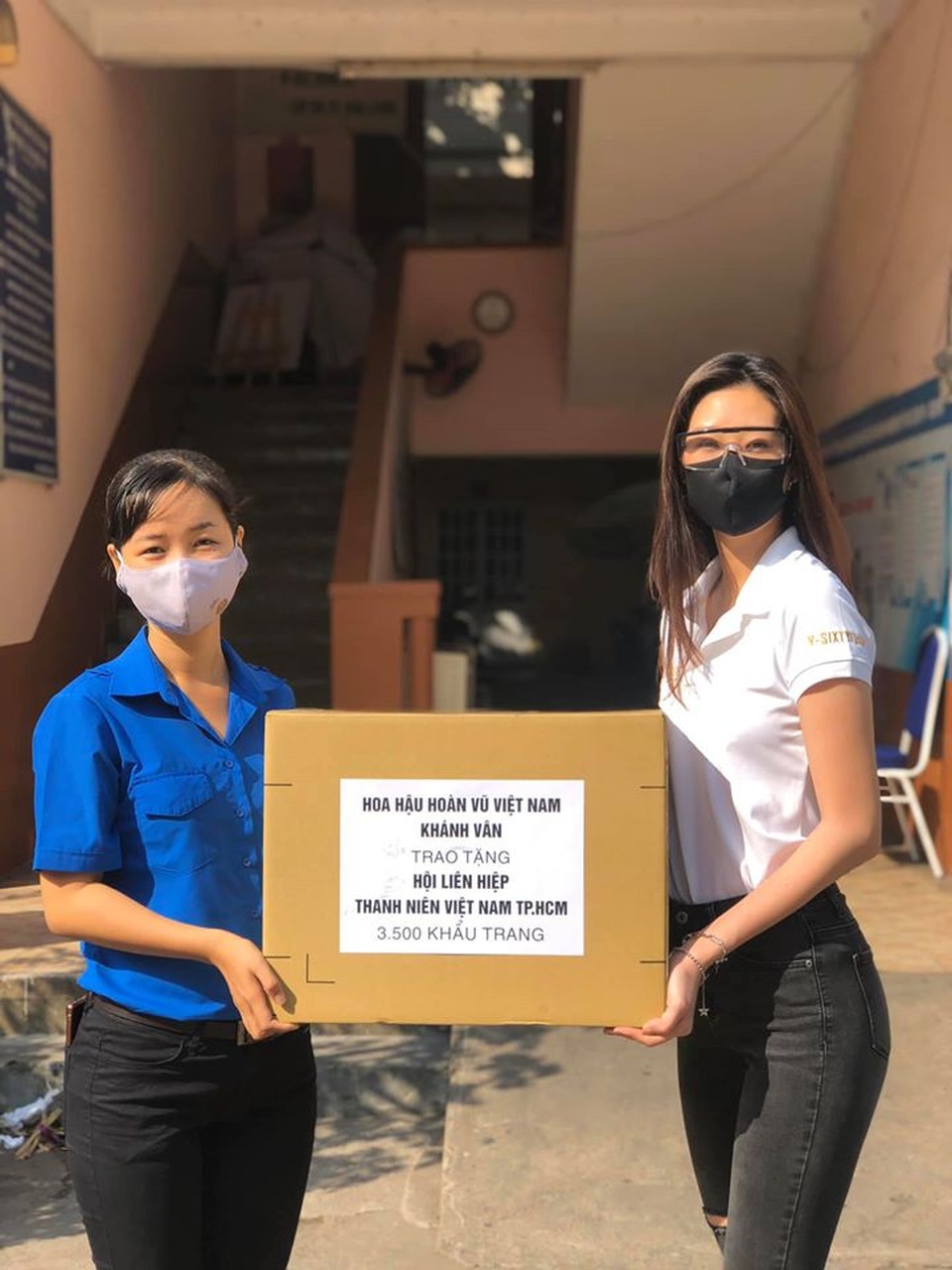 Khánh Vân tiết lộ anh trai phải tạm hoãn đám hỏi vì dịch Covid-19 - 1 Khánh Vân tiết lộ anh trai phải tạm hoãn đám hỏi vì dịch Covid-19 - 1