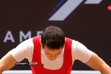 Thạch Kim Tuấn giành HCV cử tạ hạng cân 56kg nam