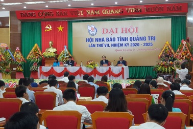 Xây dựng đội ngũ người làm báo mạnh, bản lĩnh chính trị vững vàng