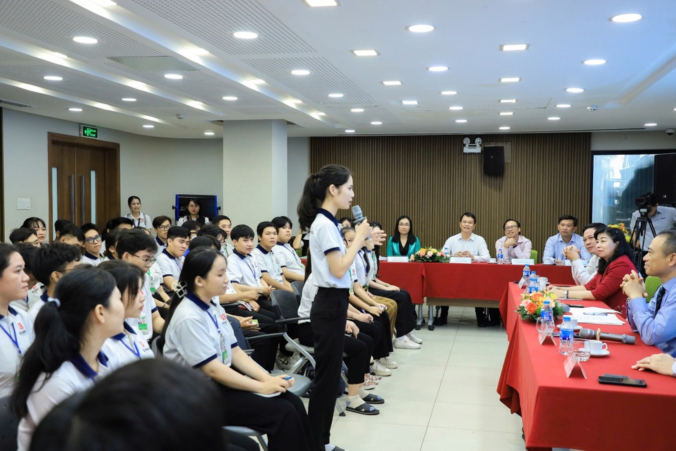 Long An tạo nguồn nhân lực chất lượng cao bằng cách đưa lao động sang Nhật - 5 Long An tạo nguồn nhân lực chất lượng cao bằng cách đưa lao động sang Nhật - 5