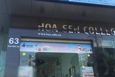 Giảng viên bức xúc vì trường chậm trả lương